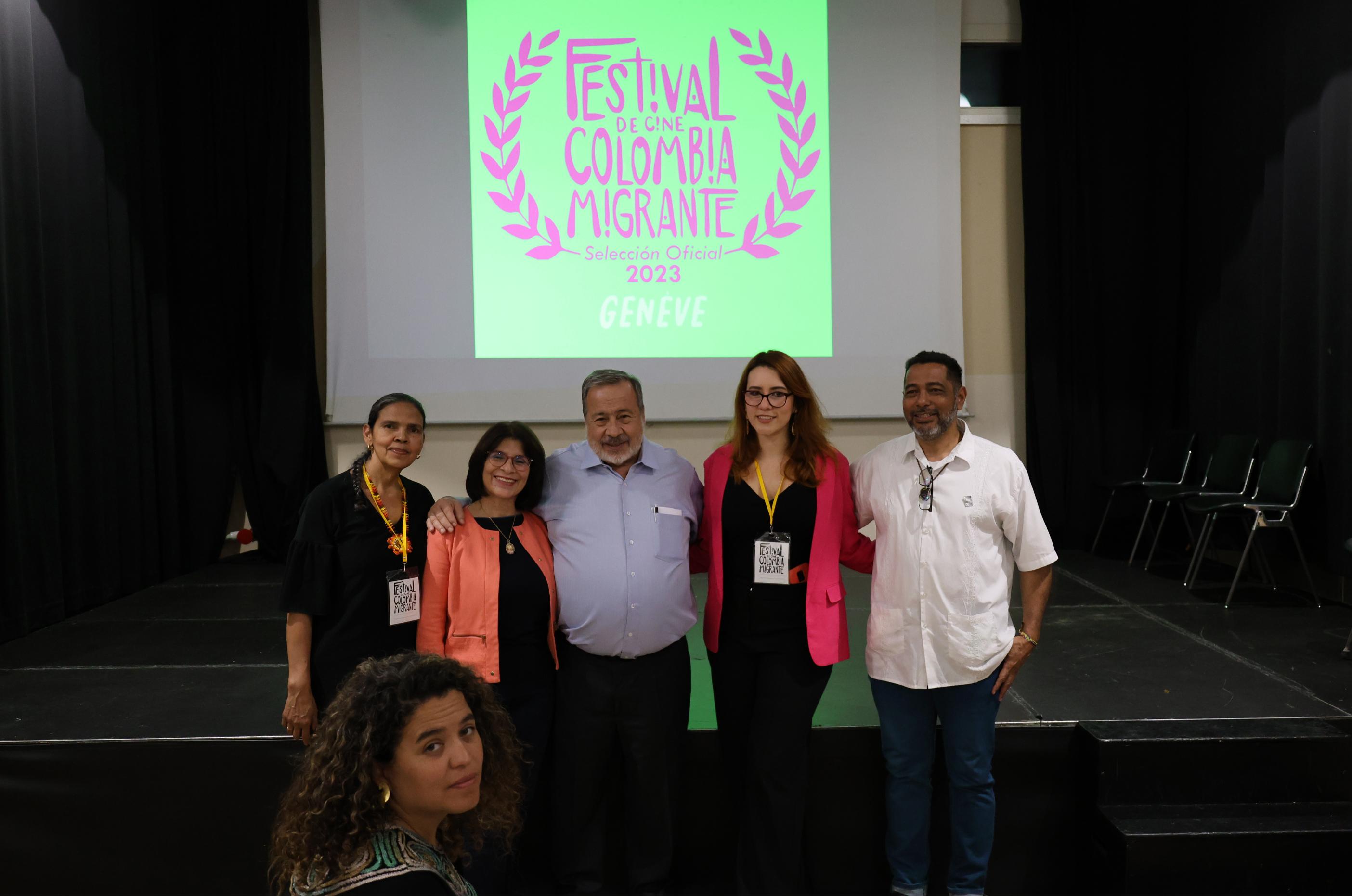 Retrato oficial de grupo durante la edición 2023