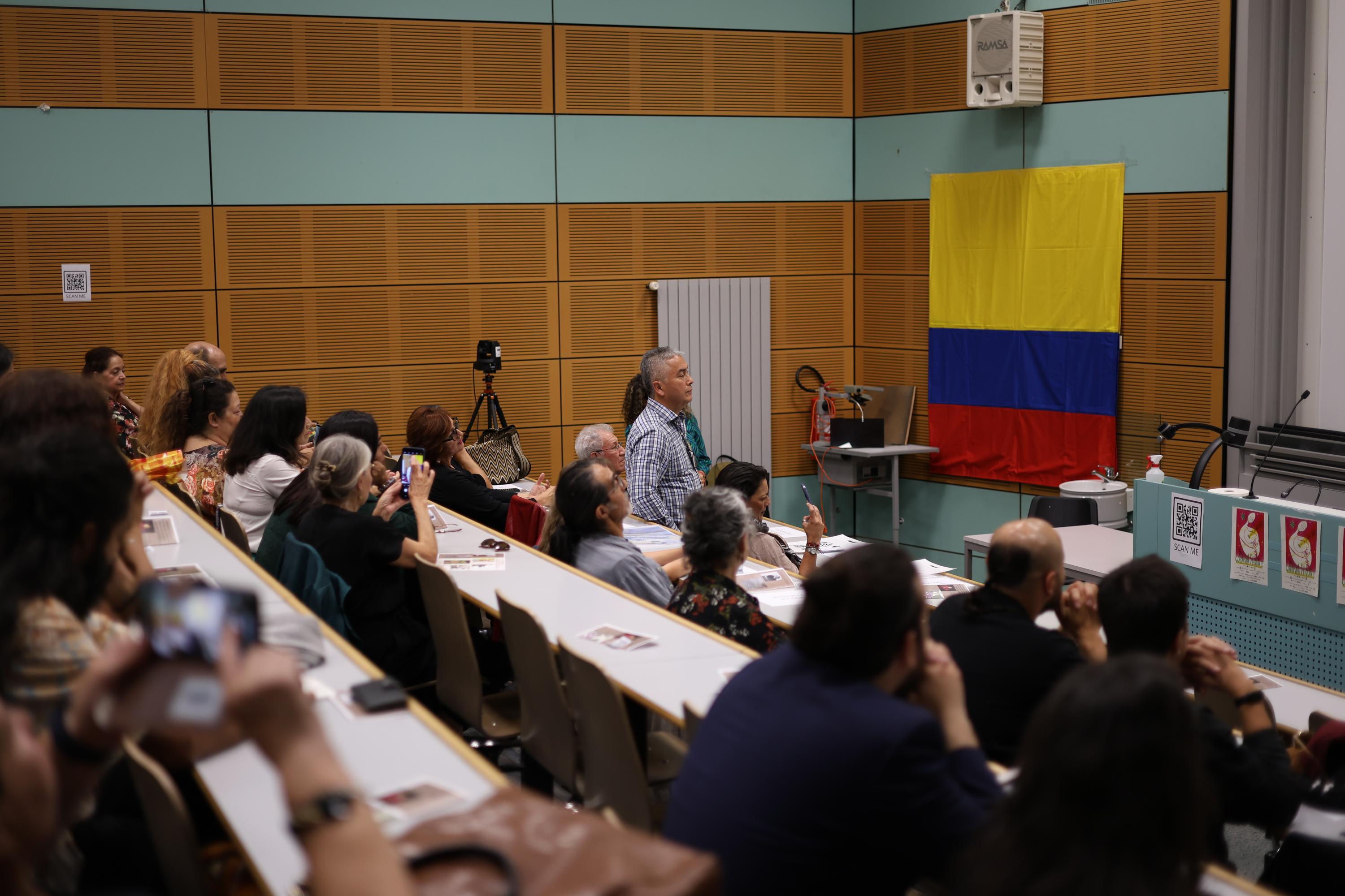 Público en un auditorio durante la edición 2023