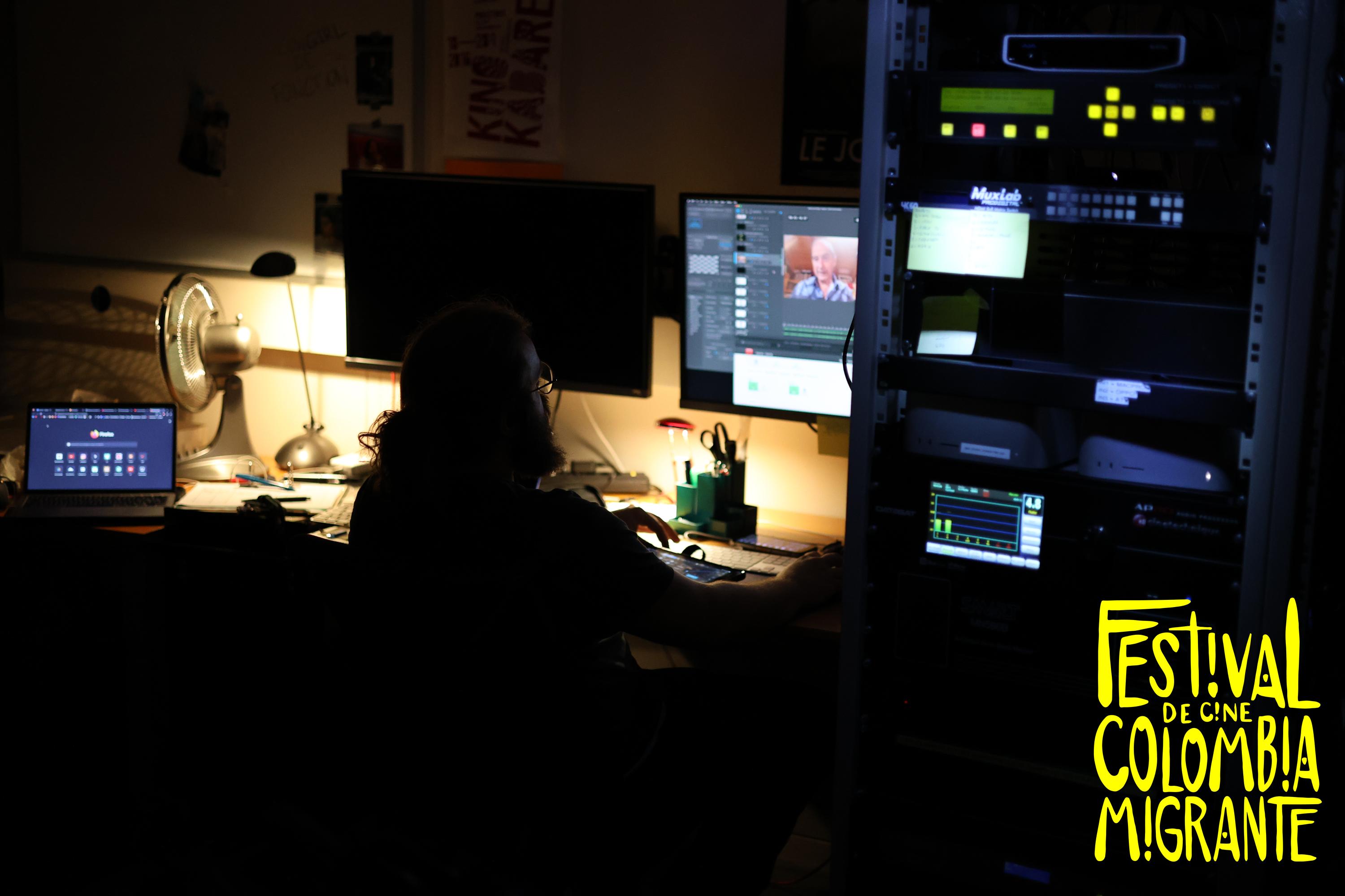 Detrás de escena en la cabina de proyección durante la edición 2023